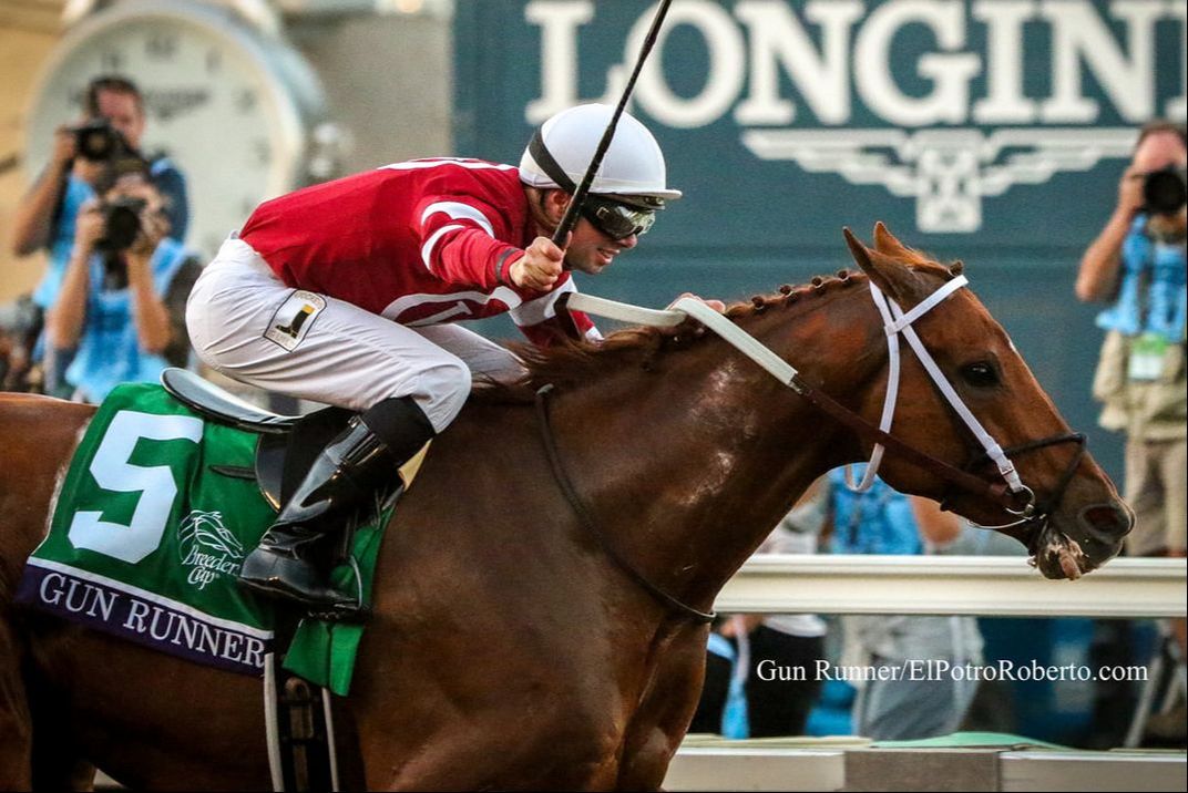 Gun Runner ganando la Breeders' Cup Classic 2017 en Del Mar - Foto ElPotroRoberto