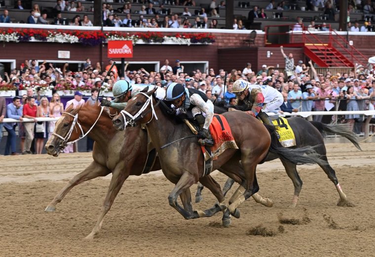 Power Squeeze - Alabama Stakes - Coglianese Photo