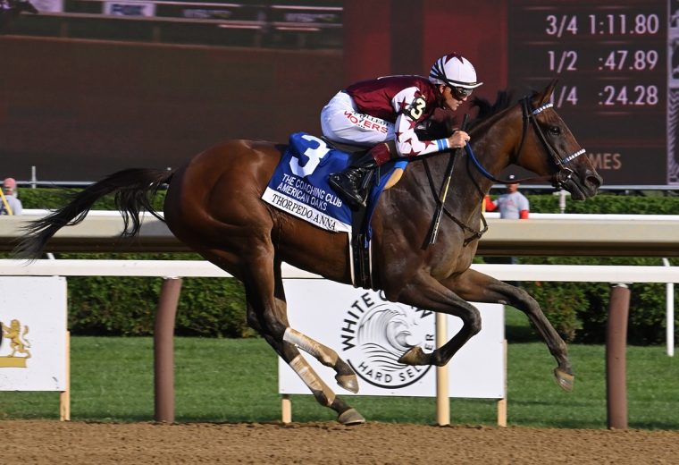 Thorpedo Anna - CCA Oaks - Susie Raisher-Coglianese Photo