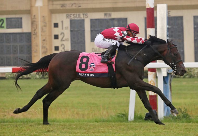 Dream On - Grade 3 Penn Mile at Penn National - Photo By Bill Denver/EQUI-PHOTO