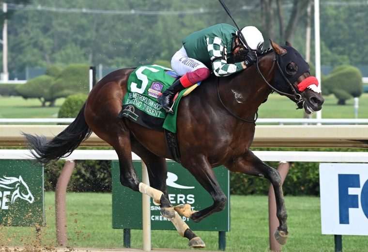 Raging Torrent - Met Mile G1 - Coglianese Photo