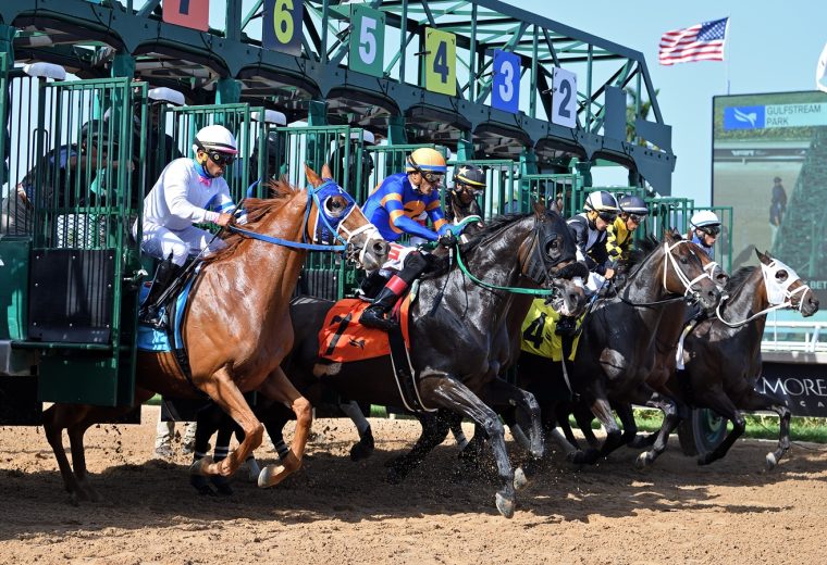Gulfstream Start Action - Ryan Thompson/Coglianese Photo