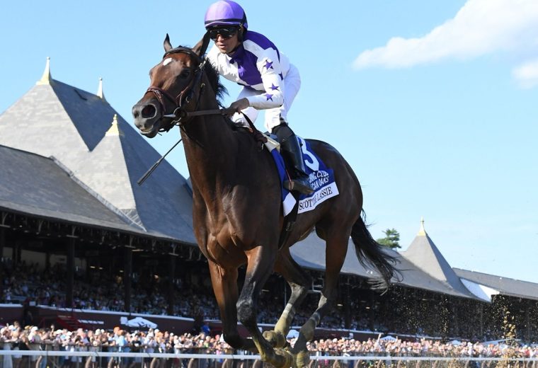 Scottish Lassie - CCA Oaks G1 - Coglianese Photos