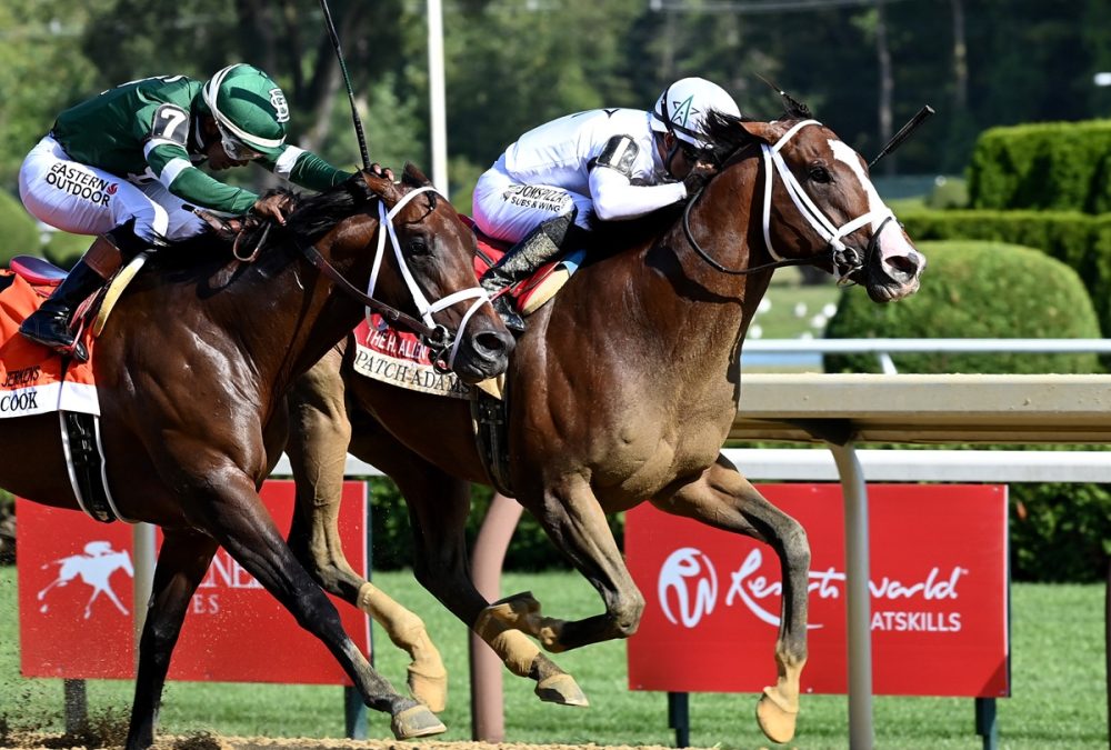 Patch Adams - the H Allen Jerkens - Coglianese Photo