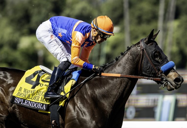 Splendora - Grade I $300,000 B. Wayne Hughes Beholder Mile - Benoit Photo