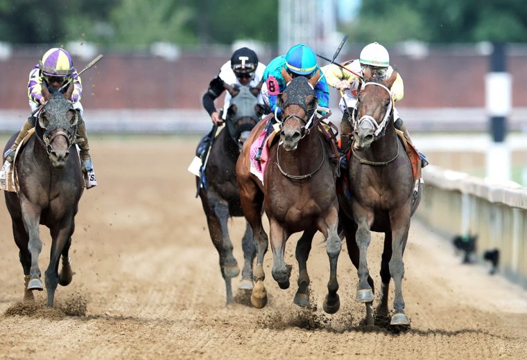 CORPORATE POWER - The Alysheba G2 - Churchill Downs - - Lauren Givhan Coady Media