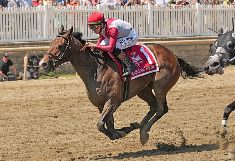 The Maryland Sprint Stakes - BRING THE SMOKE - Photo: Jeffrey Snyder/The Maryland Jockey Club